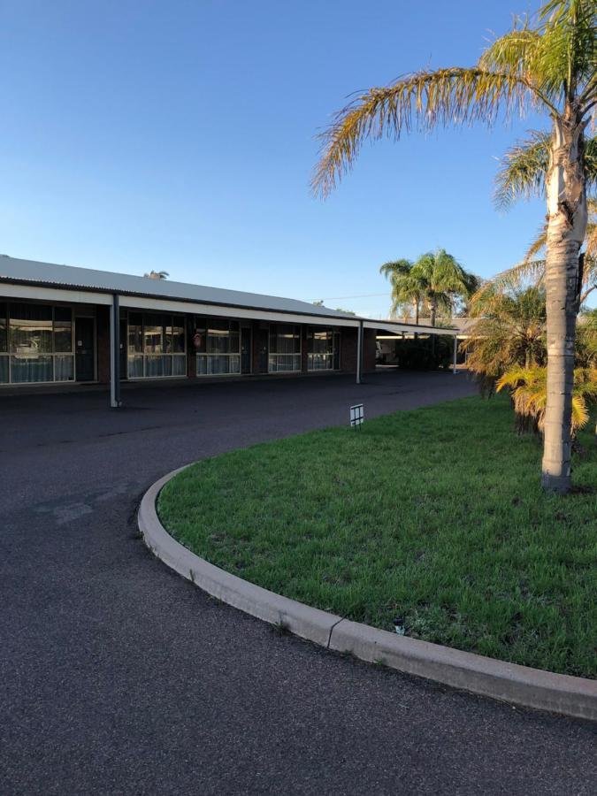 Westland Hotel Motel Whyalla Exterior photo